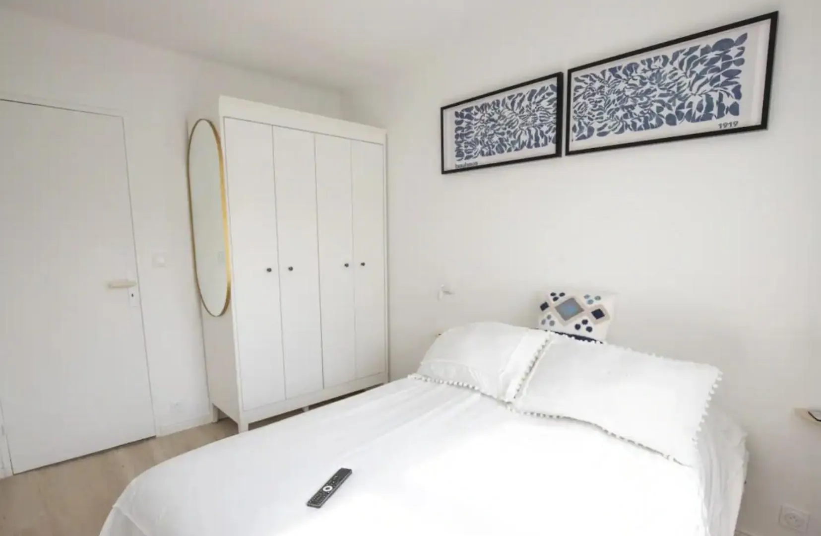 Stylish 2-Bedroom Apartment With Terrace & Parking Near Bercy Arena París