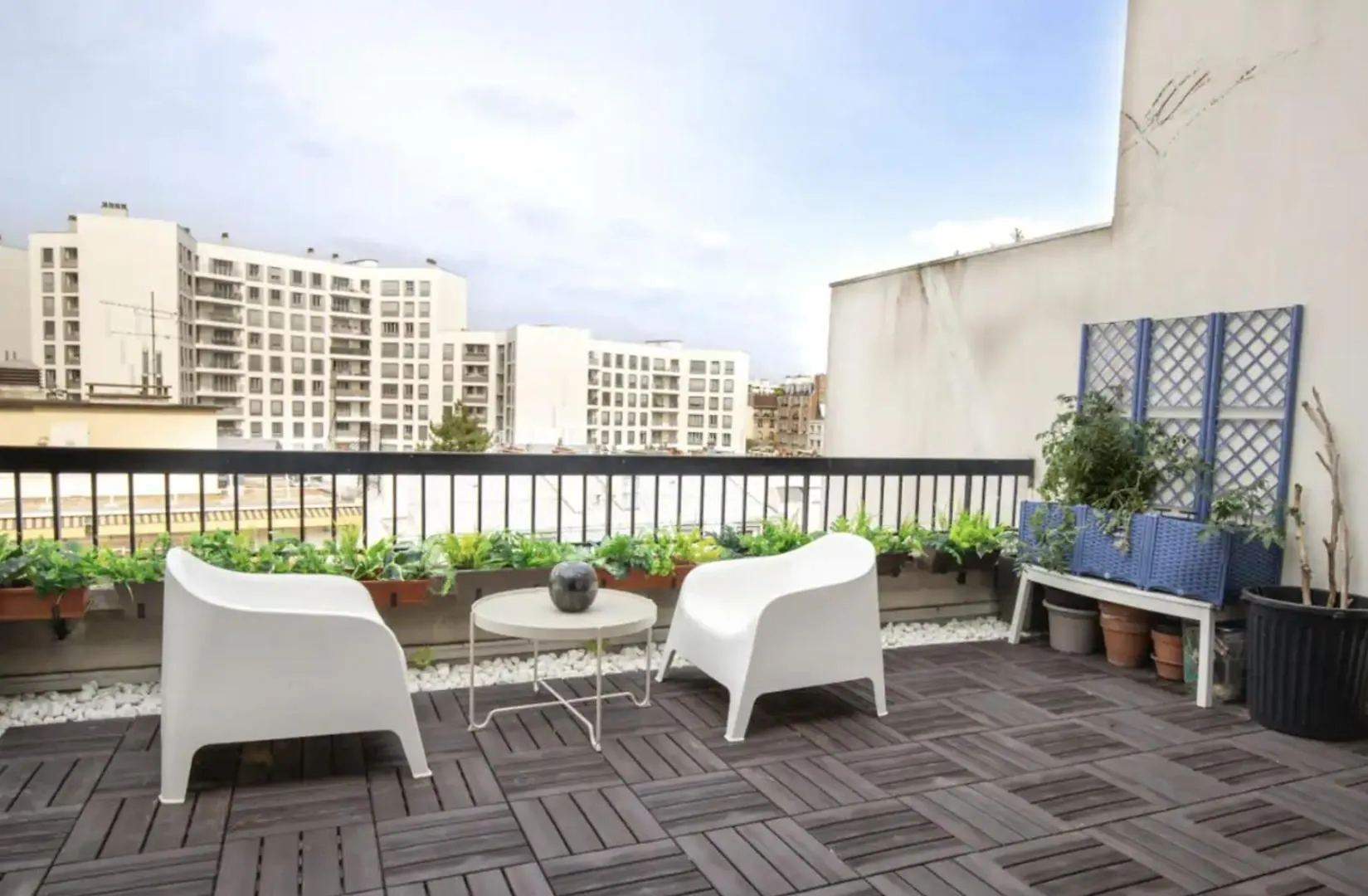 Stylish 2-Bedroom Apartment With Terrace & Parking Near Bercy Arena Paris France